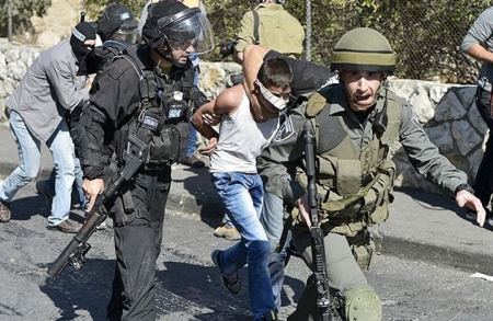 Un ministre de l’AP parmi 24 Palestiniens capturés par les forces israéliennes en Cisjordanie et à Jérusalem