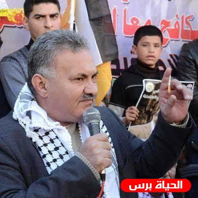 الرئيس عباس يهاتف أمين سر 