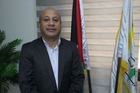 د. ابو هولي يهنئ مركز شباب بلاطة بتتويجه بلقب دوري المحترفين الفلسطيني للمرة الأولى منذ تأسيسه