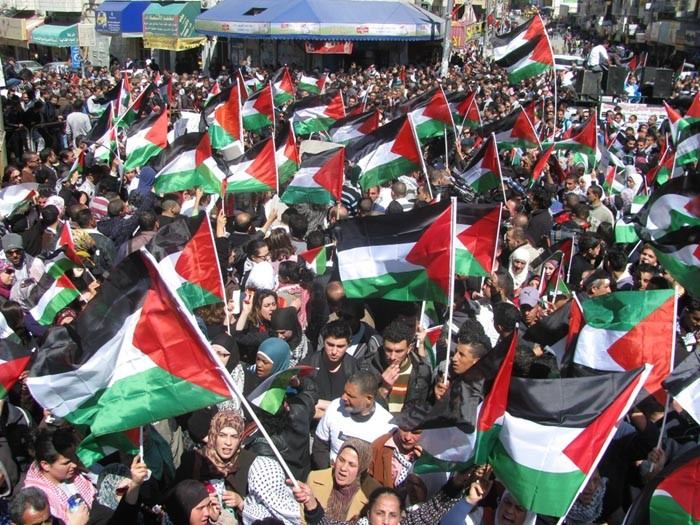 الخليل: مسيرة في ذكرى النكسة رفضا لمخطط الضم والسياسة الأميركية المنحازة للاحتلال