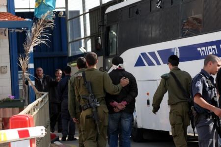 الاحتلال يصدر أحكاما على 3 أسرى من يعبد بينهم فتيان