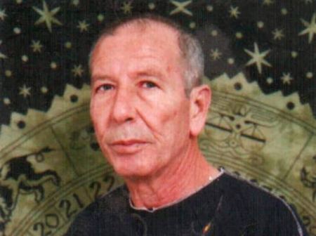 الاحتلال يواصل إهمال الحالة الصحية للأسير المسن المريض بالسرطان موفق عروق