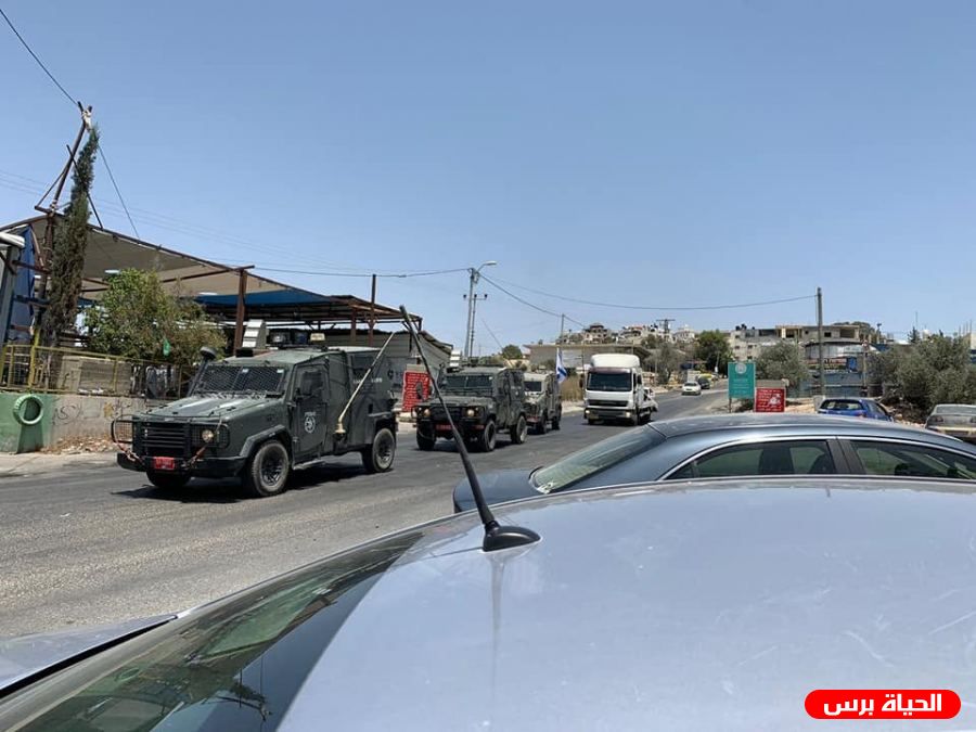 الاحتلال يعتقل الشاب رأفت أبو عجينة من مكان عمله غرب رام الله