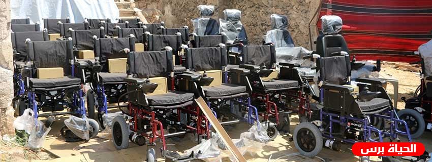 أريحا : البدء بتوزيع 100 كرسي متحرك لذوي الاحتياجات الخاصة