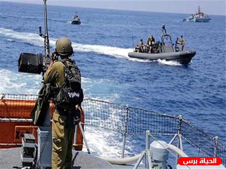 بحرية الاحتلال الاسرائيلي تستهدف الصيادين في بحر شمال غزة