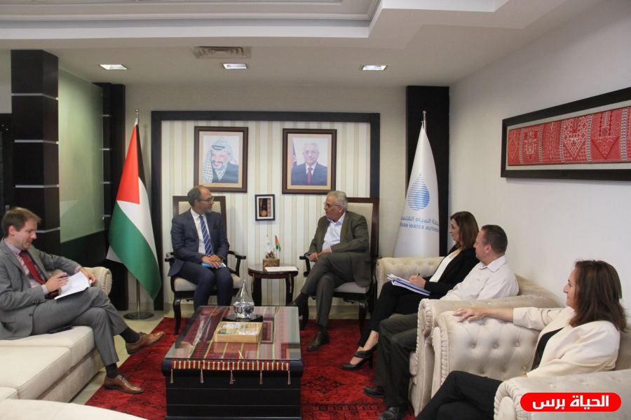 الوزير غنيم يلتقي وفدا من بنك التنمية الالماني لبحث افاق التعاون المستقبلي