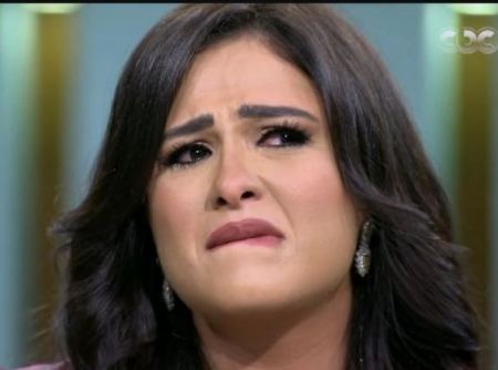 حقيقة انفصال ياسمين عبد العزيز وأحمد العوضي