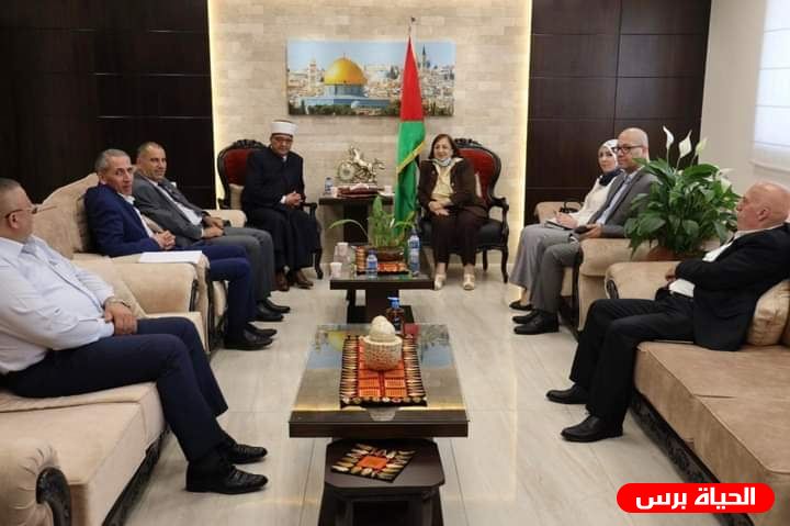 الصحة والأوقاف تبحثان الترتيبات الصحية خلال موسم الحج للعام الحالي