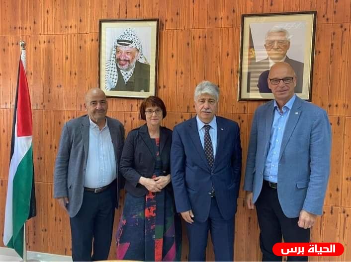 مجدلاني يلتقي المدير الاقليمي لقرى الأطفال SOS توم مالفت