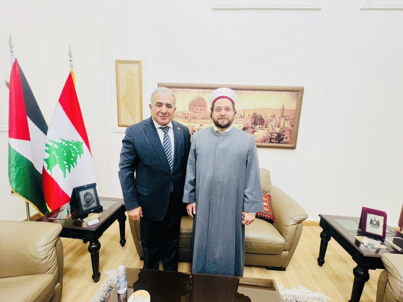 الأسعد والحبال يؤكدان وحدة الموقف اللبناني الفلسطيني... ويدعوان إلى تعزيز قيم الأخوة والتعاون