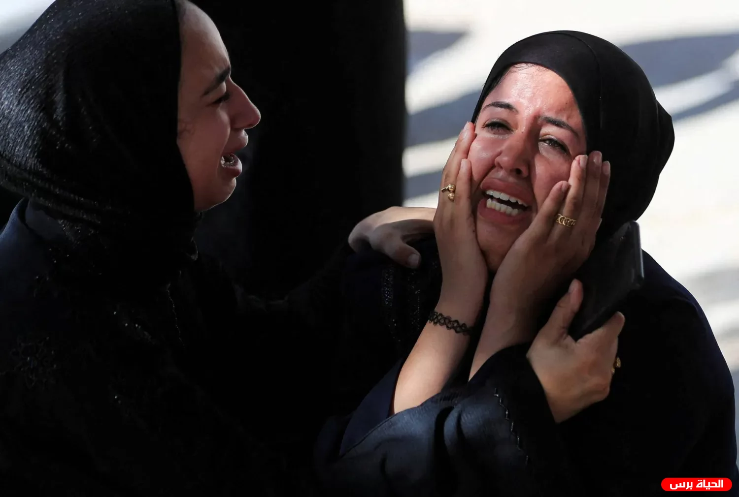 مشاورات فلسطينية موسعة في القاهرة لبحث تعديلات ملادينوف وسط خلافات حول ملف السلاح والبنية التحتية