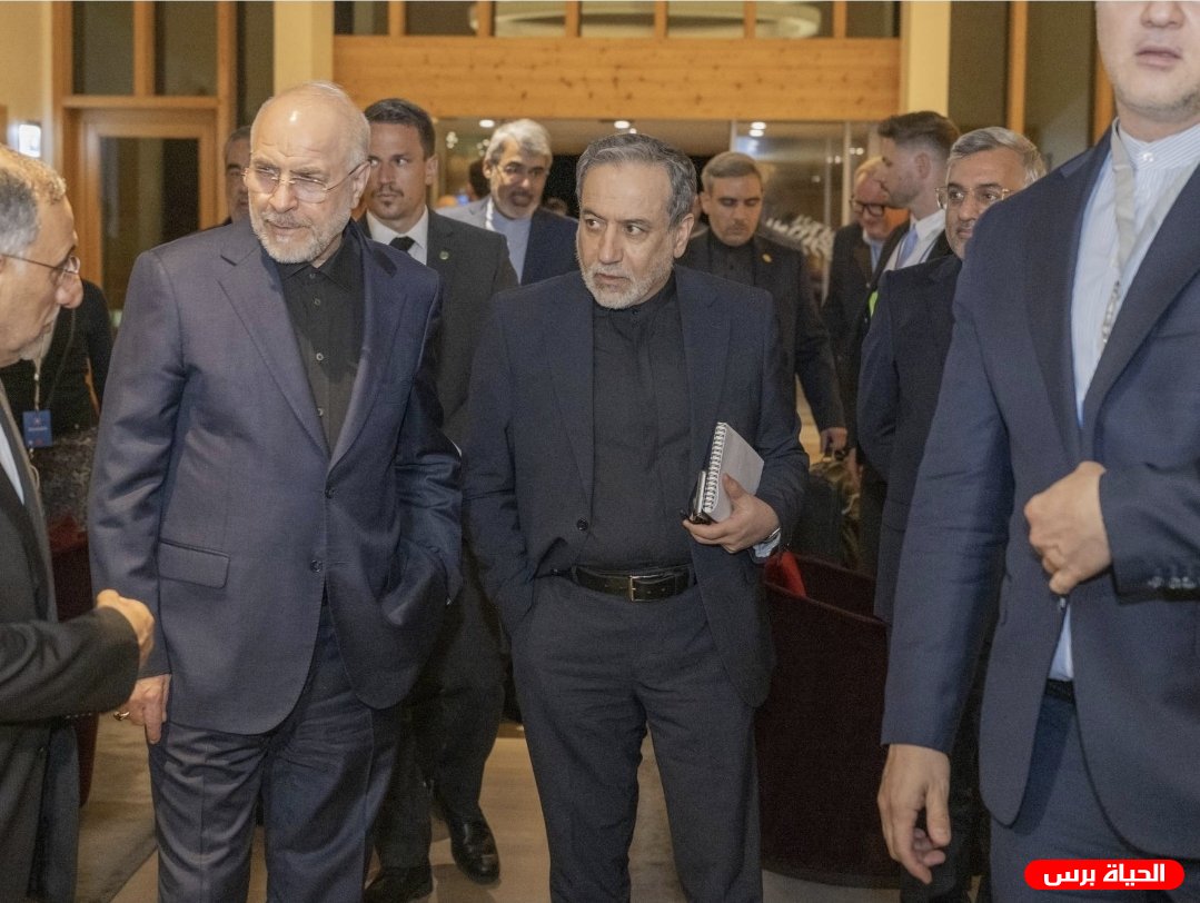 بزشكيان يدعو للوحدة الداخلية ويؤكد: المفاوضات مع واشنطن فرصة لإنعاش الاقتصاد الإيراني