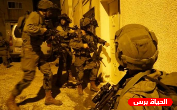 الاحتلال يعتقل 7 مواطنين من الضفة الغربية