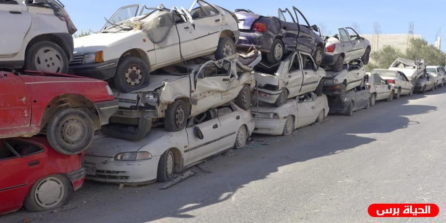 الشرطة تتلف 127 مركبة غير قانونية خلال نشاط مروري في ضواحي القدس 