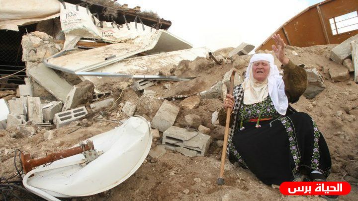 Israel to demolish two homes, halts work on two barns east of Hebron