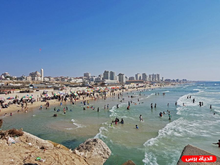 Gaza reports one dead and seven hospitalized after drowning in the sea