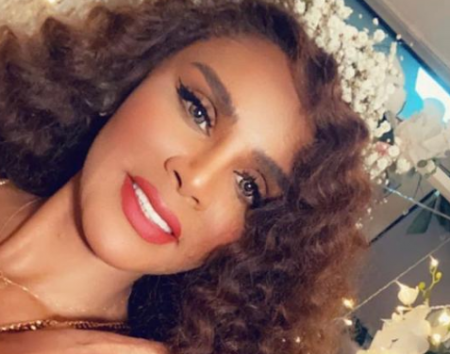 هند البحرينية تعلن عن خطبتها بهذه الطريقة