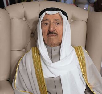 أمير الكويت صباح الأحد يغادر للولايات المتحدة لإستكمال العلاج