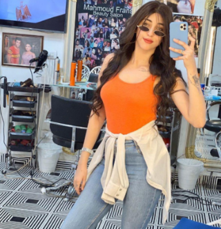 إخلاء سبيل منار سامي بكفالة مالية 