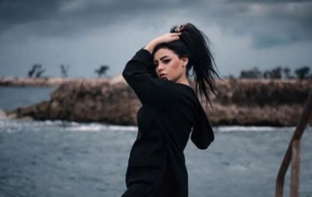 مي محمد .. فتاة جديدة يسقطها التيك توك 