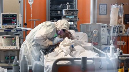 Man infected with coronavirus dies in the West Bank; victim number 75 in Palestine