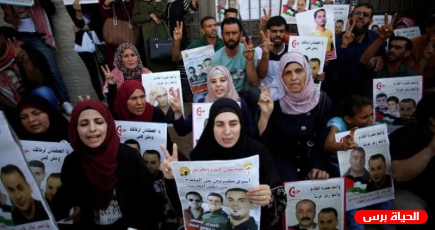 طولكرم: وقفة مساندة للأسرى في سجون الاحتلال