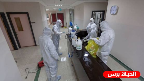 إغلاق مقر وزارة الصحة في مدينة نابلس للتعقيم