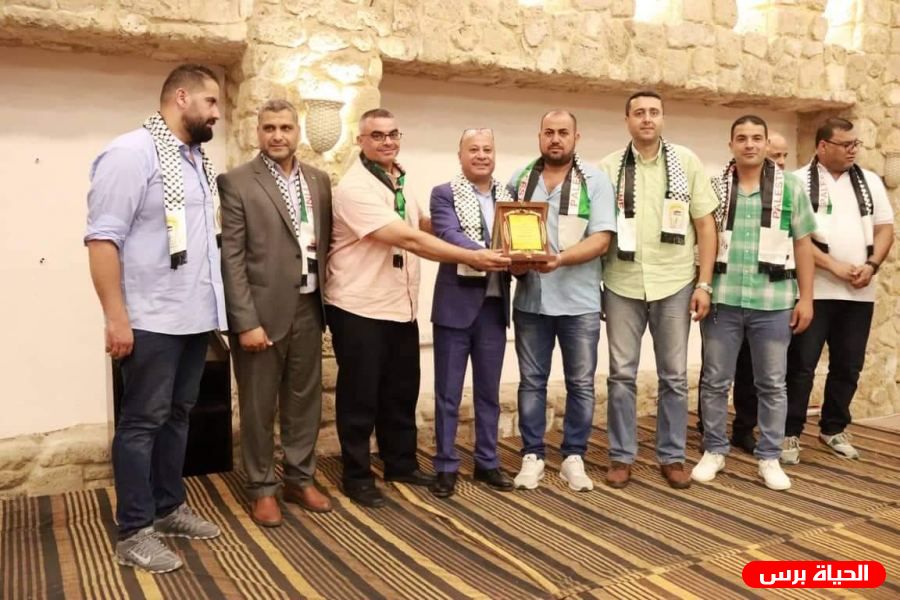 برعاية دائرة شؤون اللاجئين .. تنظيم حفل استقبال بقدوم نادي شباب عزون من الضفة الى قطاع غزة