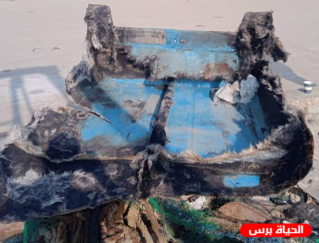 بالصور .. الاحتلال يفجر حسكة صيد في بحر غزة