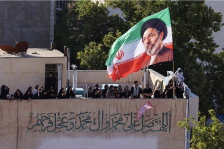 مجتبى خامنئي يهدد واشنطن بـ"دروس لا تُنسى" بعد تصاعد المواجهة مع إيران