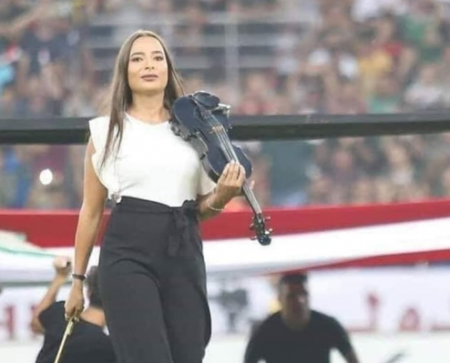 جويل سعادة تسحر العراقيين بعزفها 