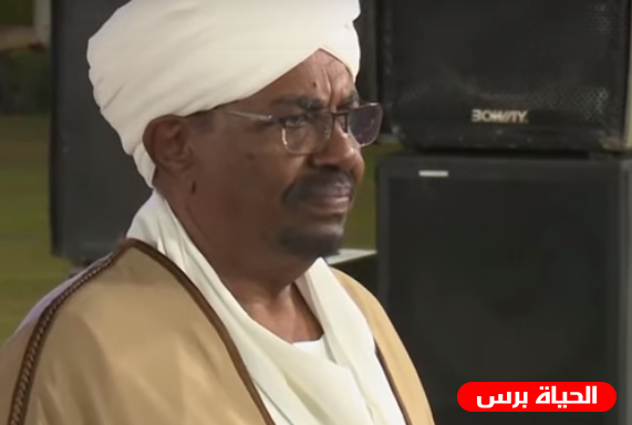 عمر البشير يخضع لأول محاكمة في الخرطوم