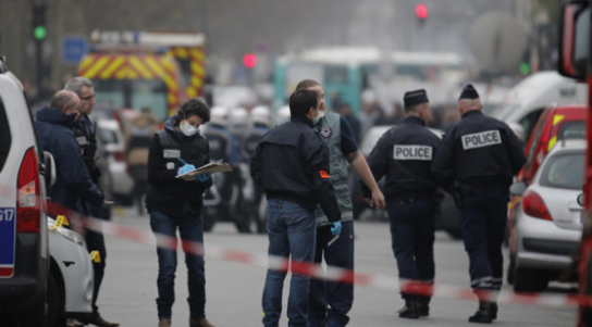 فرنسا: مسلح يحتجز رهائن داخل بنك ويطالب بدعم الشعب الفلسطيني