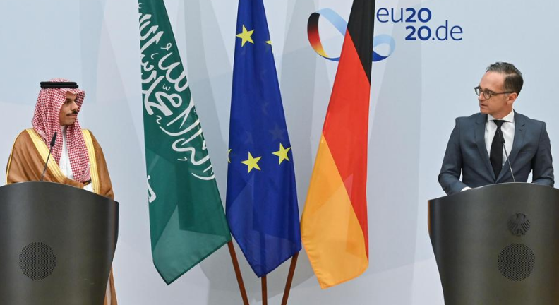 وزير خارجية السعودية : نؤكد على إلتزامنا بخطة السلام العربية