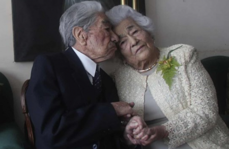 أطول زواج في العالم : زوجان يدخلان موسوعة غينيس بعمر 214 عاماً