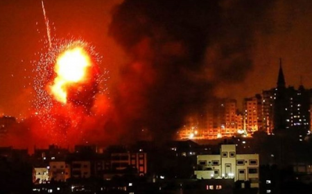 Israeli warplanes assault targets south of Gaza