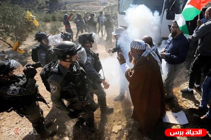5 إصابات بالرصاص المعدني جراء قمع الاحتلال مسيرة منددة بالاستيطان شرق نابلس
