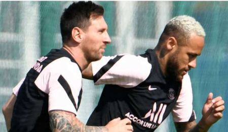 نيمار يدعم خزينة برشلونة بـ 54 مليون يورو