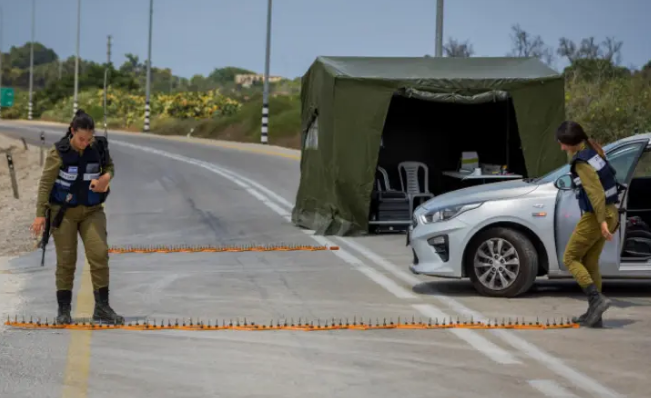 الإحتلال يقرر مواصلة الإغلاق مع غزة لليوم الرابع