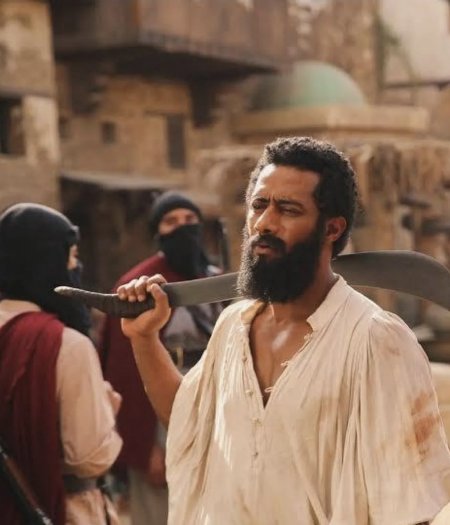 فيلم «أسد» لمحمد رمضان يبدأ عرضه الرقمي اليوم.. الموعد والمنصة والقصة وأبطال العمل