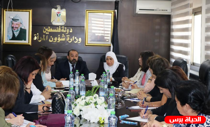 حمد تنظم جلسة نقاش للمؤسسات النسوية مع النائب العام