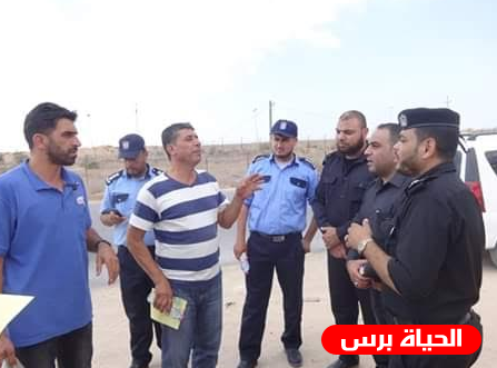 حملة توعية مرورية لسائقي شاحنات معبر كرم أبو سالم التجاري
