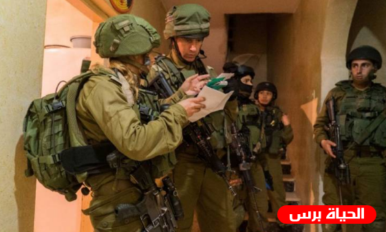 الاحتلال يعتقل 17 مواطناً من الضفة الغربية فجر الخميس