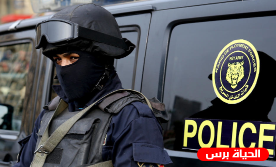 انتشار أمني مكثف للشرطة المصرية في محيط المؤسسات التعليمية 