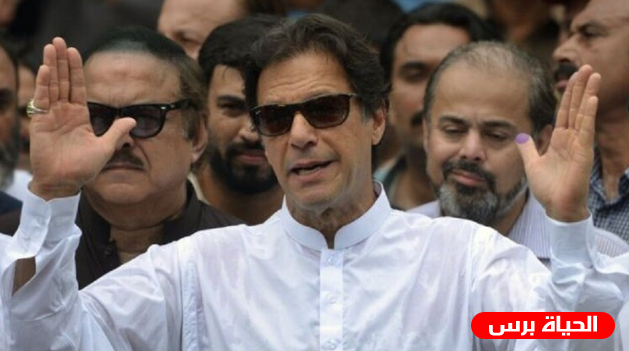Imran khan .. هبوط إضطراري لطائرة عمران خان في نيويورك
