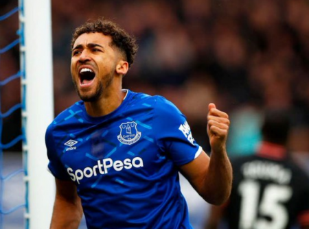 إيفرتون يسجل فوزاً على توتنهام في أولى مباريات الدوري الإنجليزي