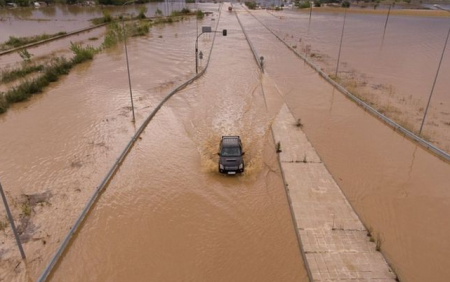 Typhoon Ianos: Two dead as 'medicane' clears across Greece 