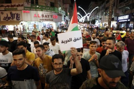 مسيرات في جنين دعما للأسرى الذين انتزعوا حريتهم