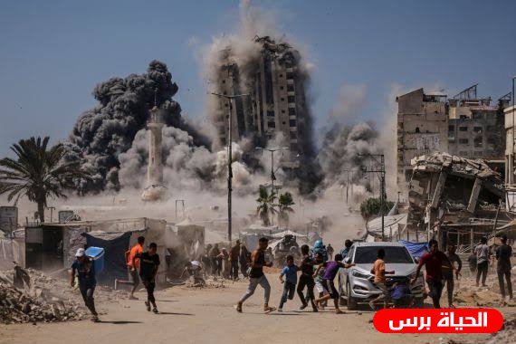 الجيش الإسرائيلي يعلن تنفيذ أكثر من 160 غارة على أهداف في قطاع غزة