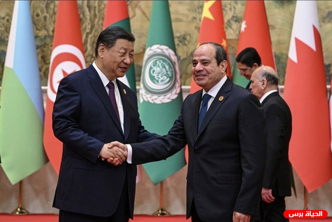 شي جين بينغ في مصر.. السيسي يبحث مع الرئيس الصيني تعزيز الشراكة بين القاهرة وبكين